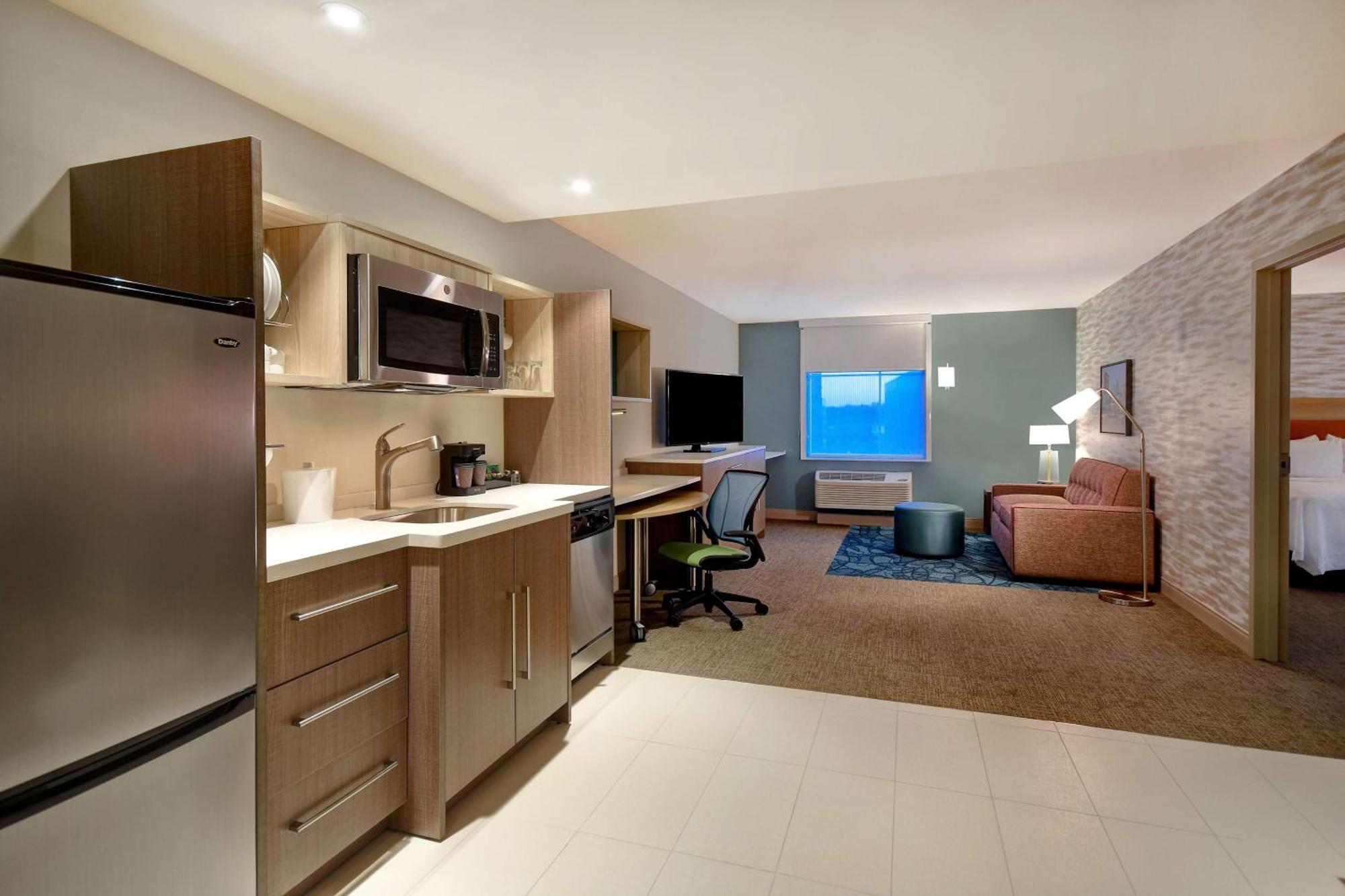Home2 Suites By Hilton Boston South Bay المظهر الخارجي الصورة